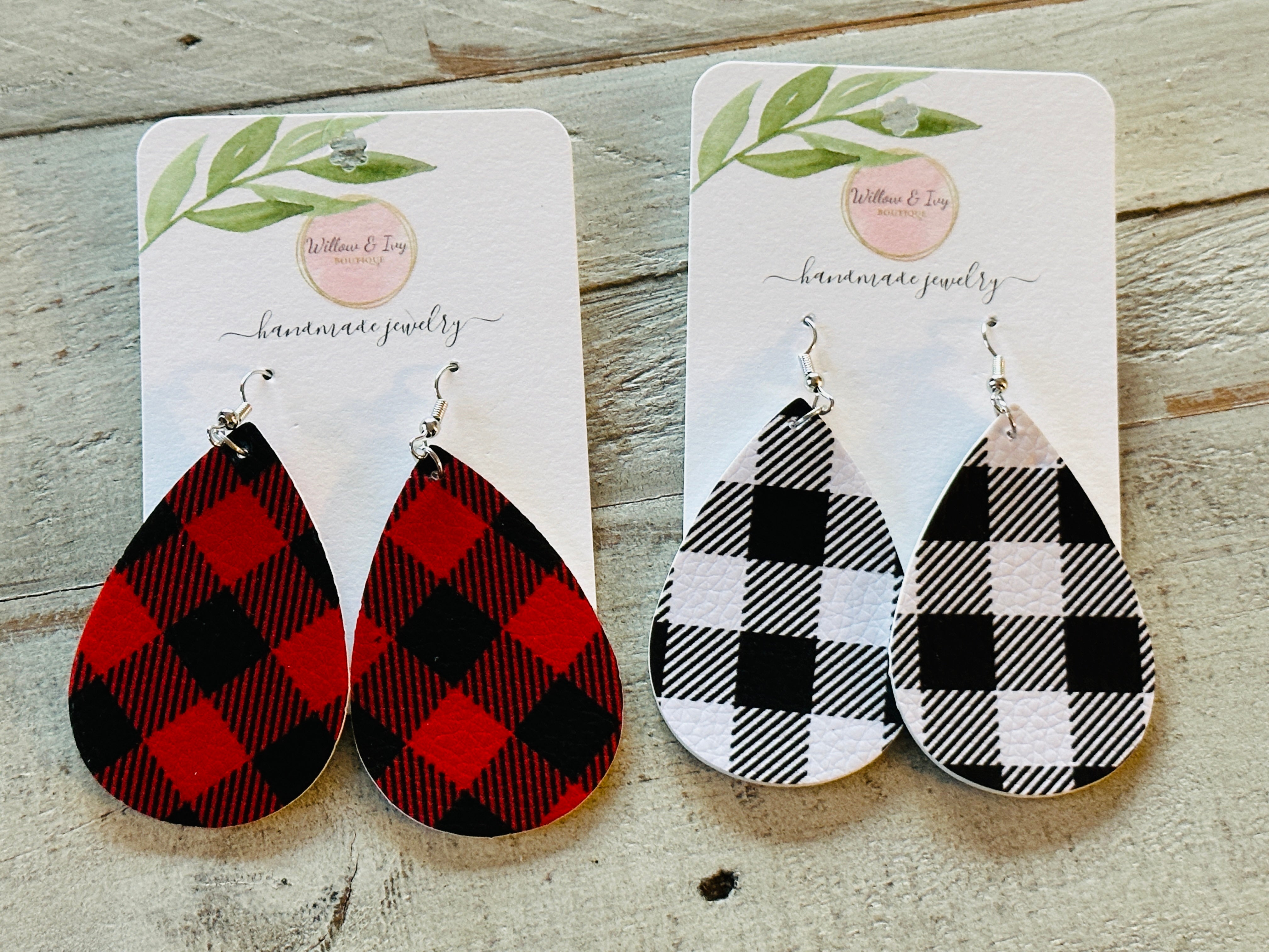 Red buffalo deals plaid earrings