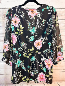 [CURVY] Take Chances Floral Tie Top