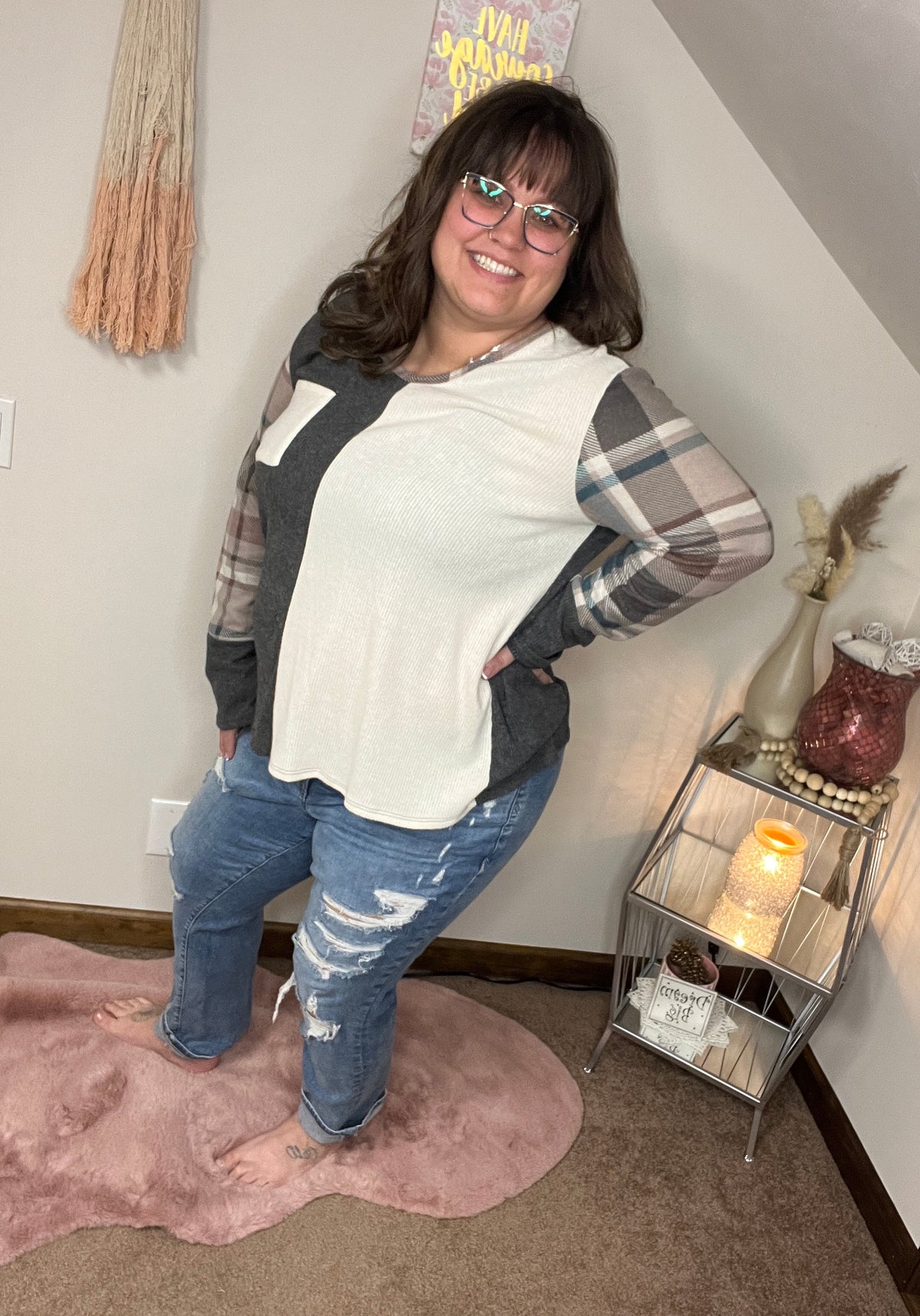 [CURVY] What I'm Waiting For Split Color Block Top *